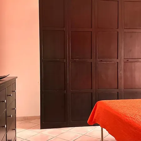 K03 - Castelfidardo, Ampio Quadrilocale Comodo Ai Servizi *